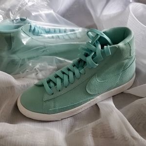 Nike Blazer